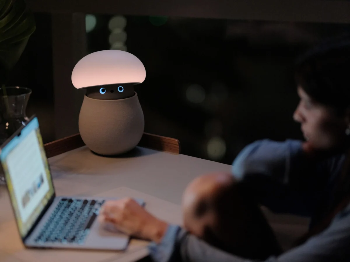 The Rise of "Attentive Intelligence": Inside Mori, the Camera-Wielding Mushroom Lamp Designed to Give Your Attention Back